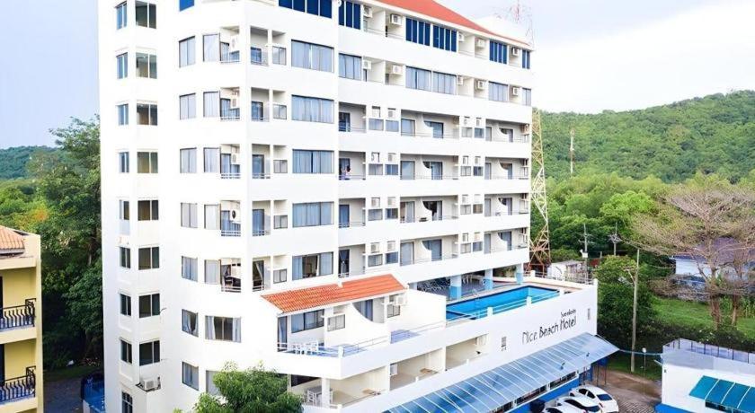 Nice Beach Hotel Rayong Kültér fotó