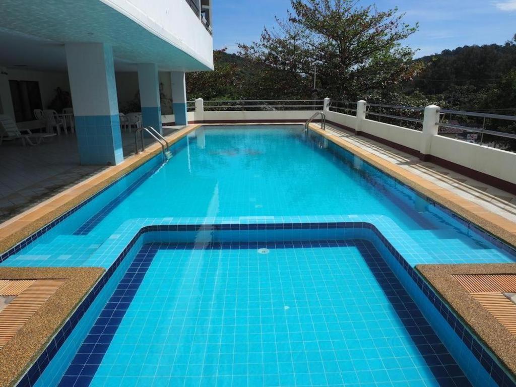 Nice Beach Hotel Rayong Kültér fotó