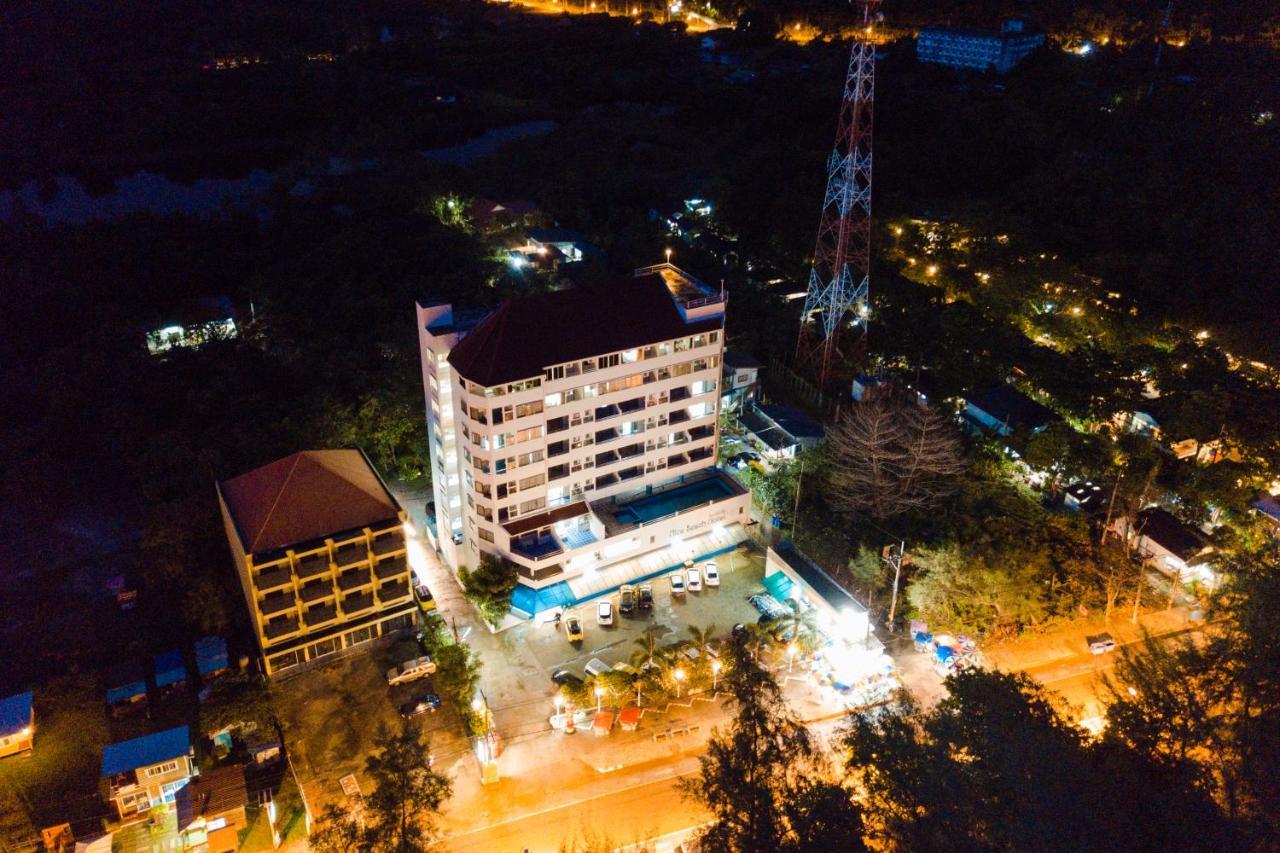 Nice Beach Hotel Rayong Kültér fotó